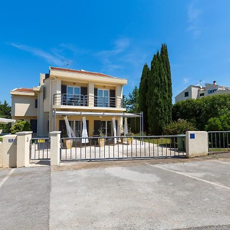 Apartments Gala Poreč Buitenkant foto