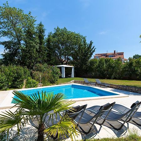 Apartments Gala Poreč Buitenkant foto