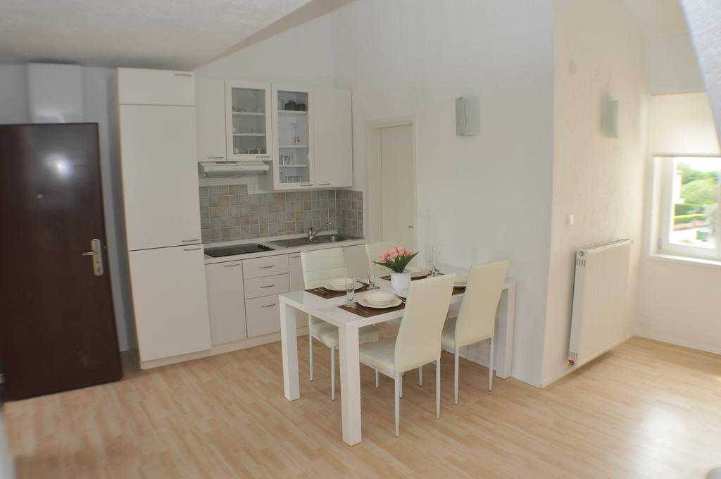 Apartments Gala Poreč Kamer foto