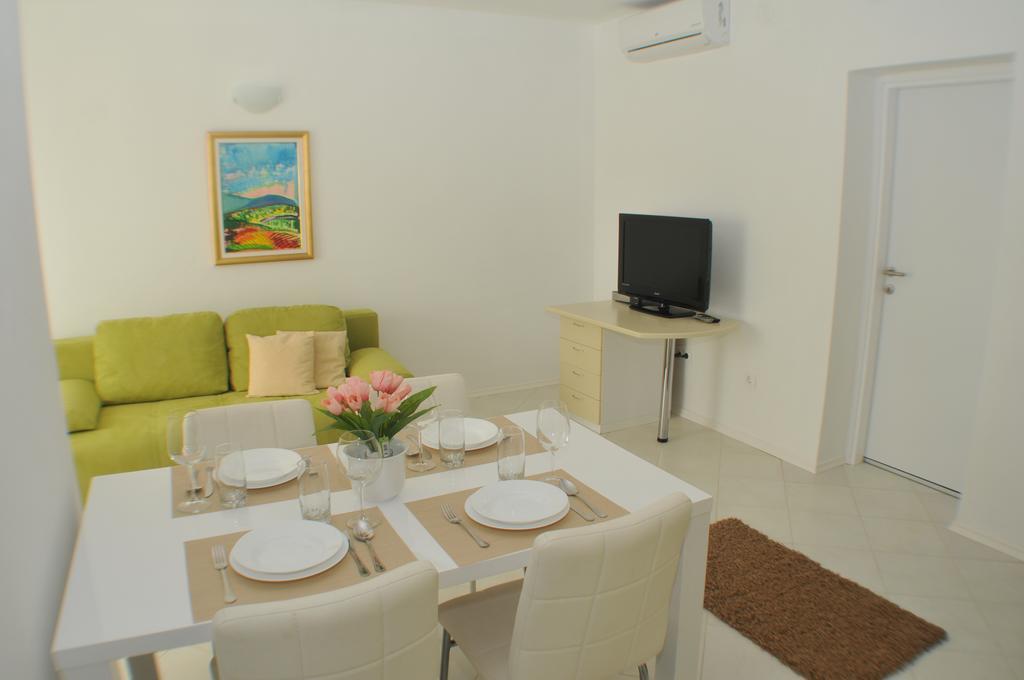 Apartments Gala Poreč Kamer foto