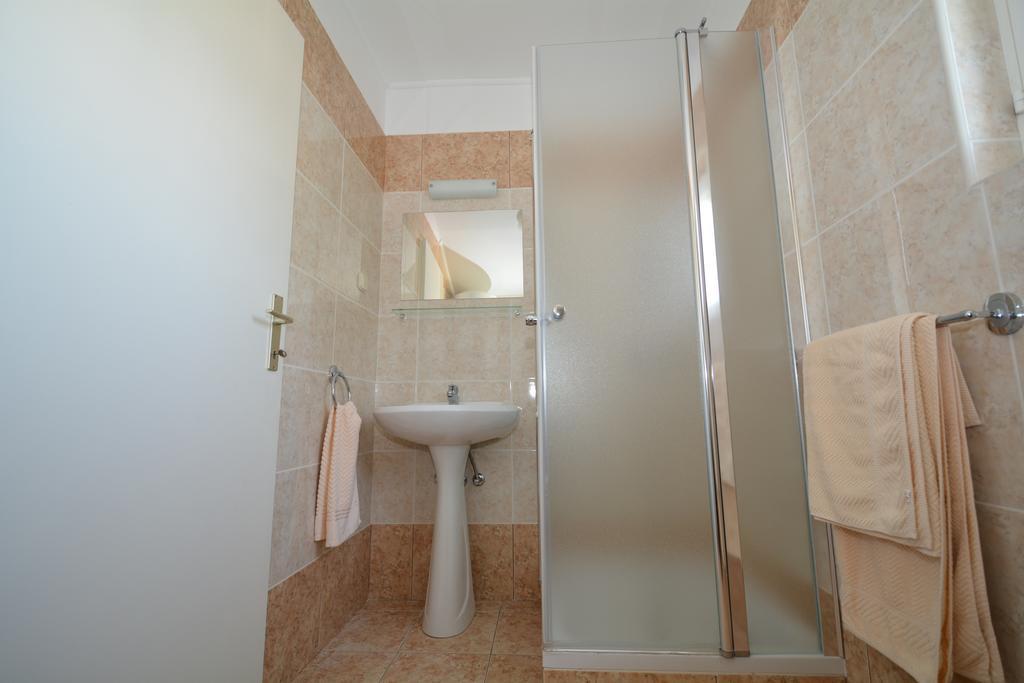 Apartments Gala Poreč Kamer foto